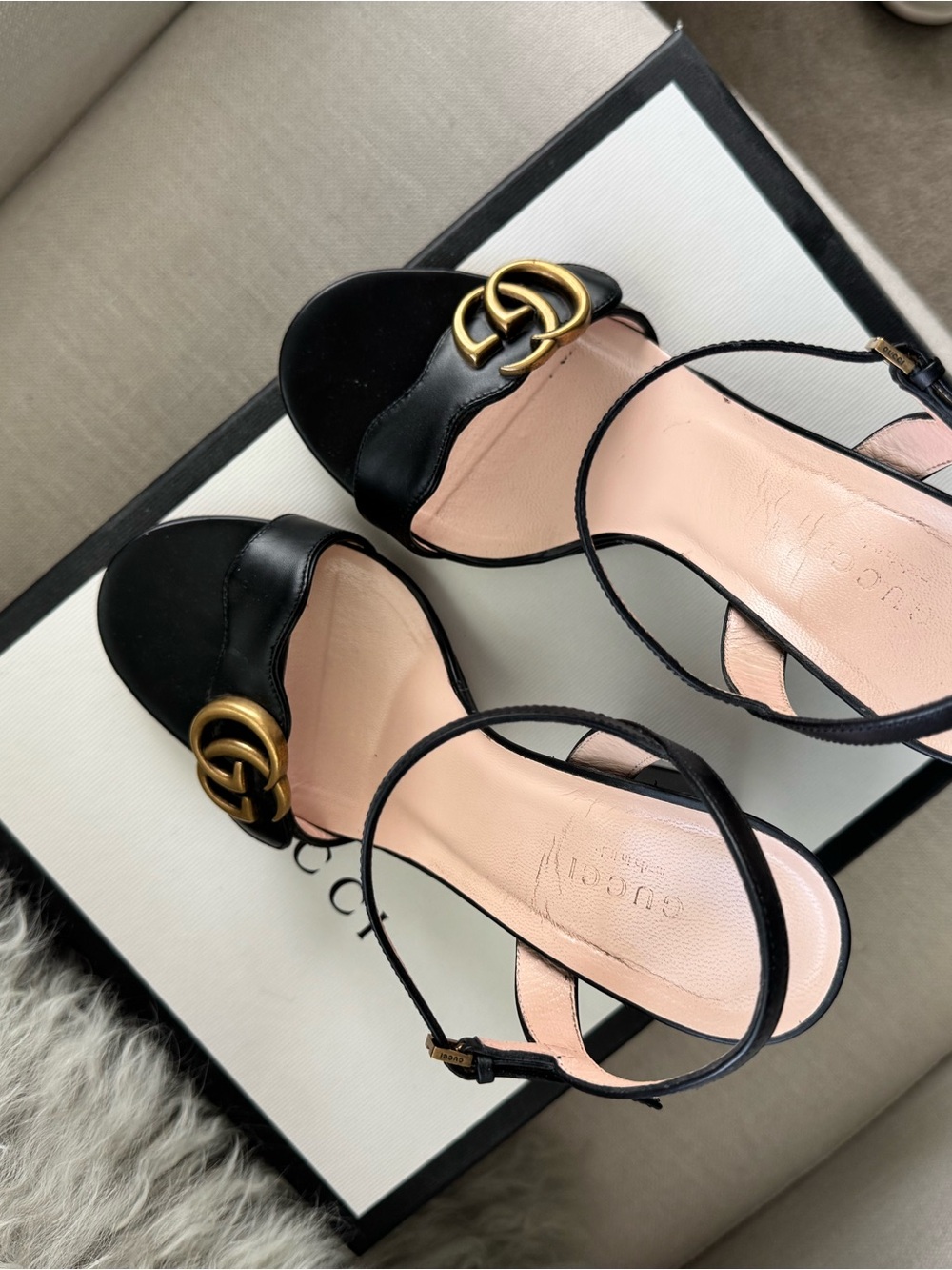 Gucci Marmont Black Leather Block Heel Sandals with Gold GG 38 - Picture 2 of 8